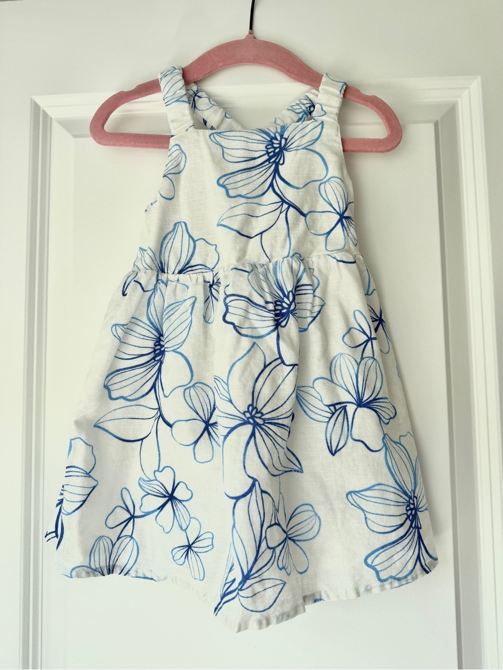 Gap Toddler Girl Classic White & Blue Floral Sundress 2T